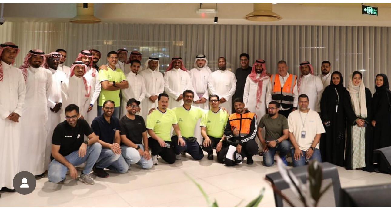 دراجي الغربية مع رئيس الاتحاد السعودي للدراجات
نسمع راي نبطبق فكرة 💡 